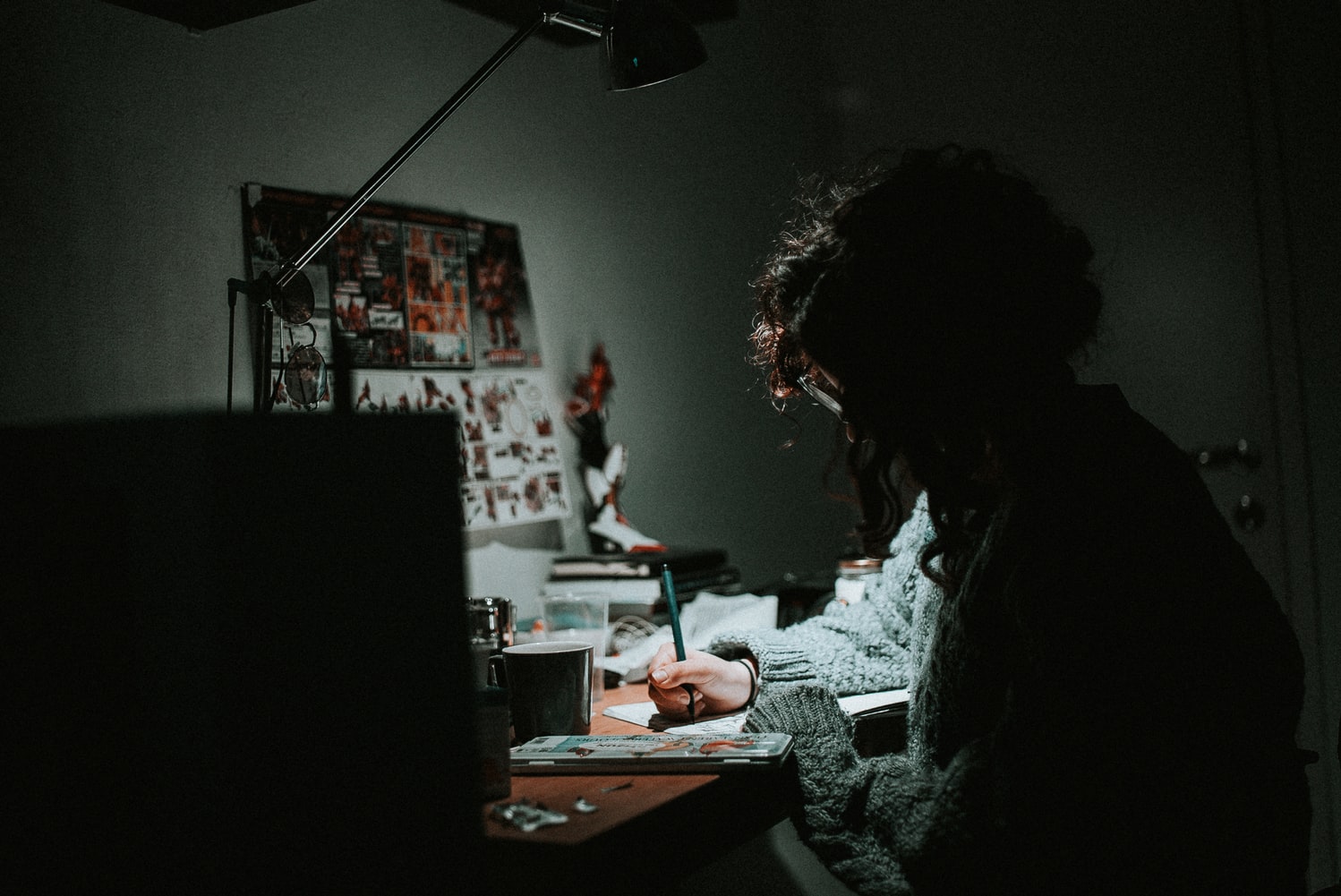 https://unsplash.com/photos/OxU08SFhPbI