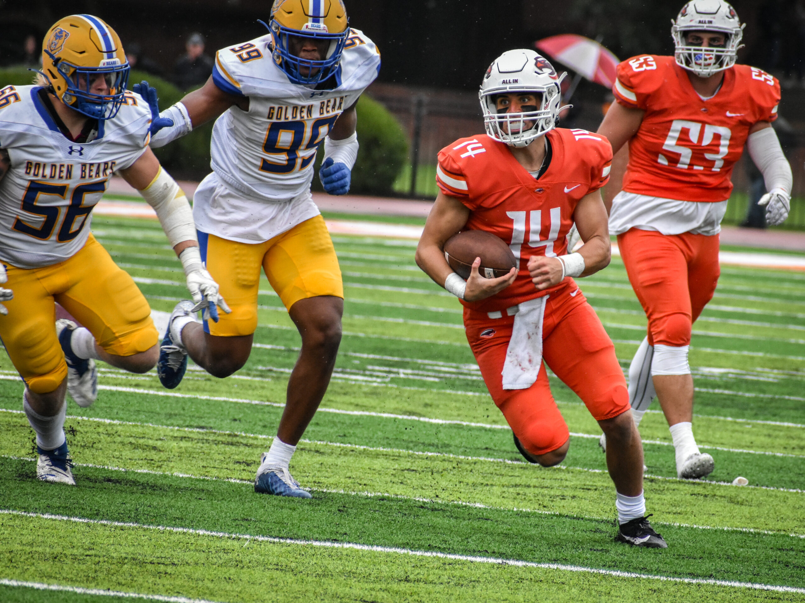 SU Defeats Western New England at First Home Game of the Season